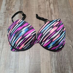 Victorias Secret PINK 32D Wear Everywhere Push Up Padded Bra